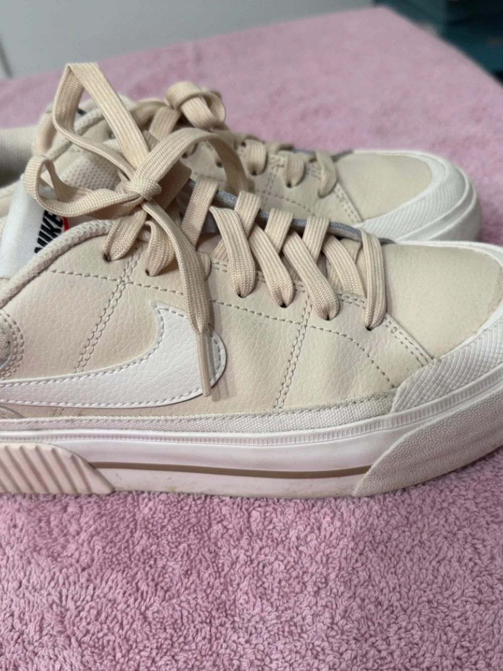 Nike Legacy Lift Tennis Shoes